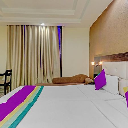 Light House Agra By Park Tree Hotel Bagian luar foto