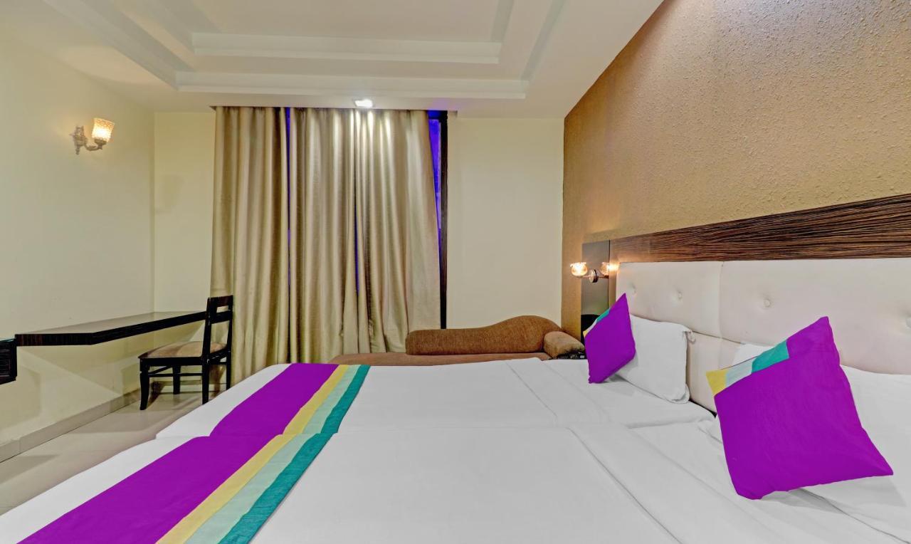 Light House Agra By Park Tree Hotel Bagian luar foto