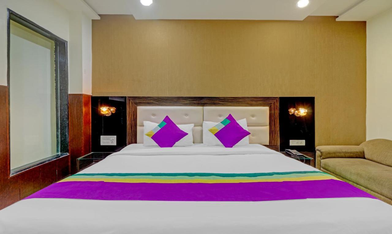 Light House Agra By Park Tree Hotel Bagian luar foto