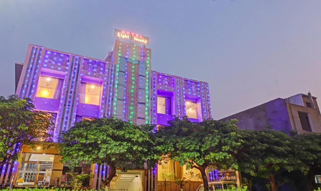 Light House Agra By Park Tree Hotel Bagian luar foto