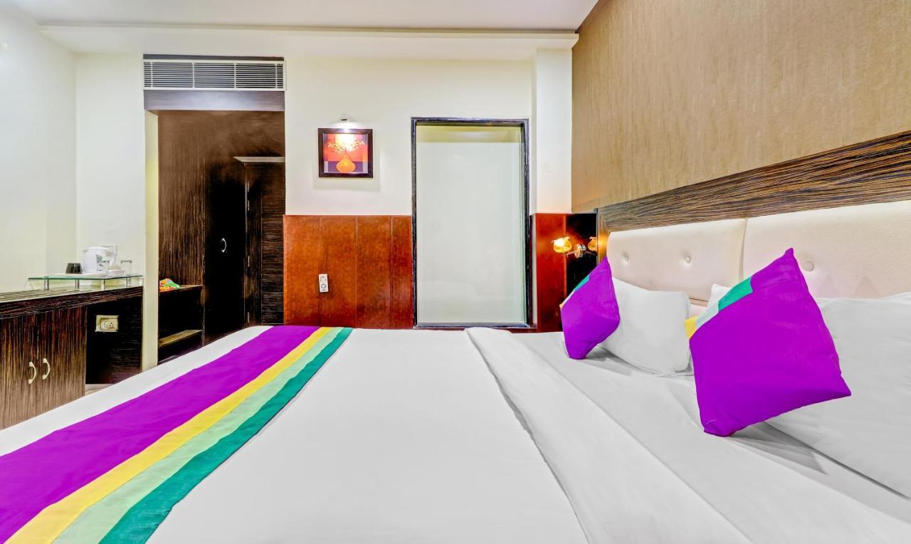 Light House Agra By Park Tree Hotel Bagian luar foto
