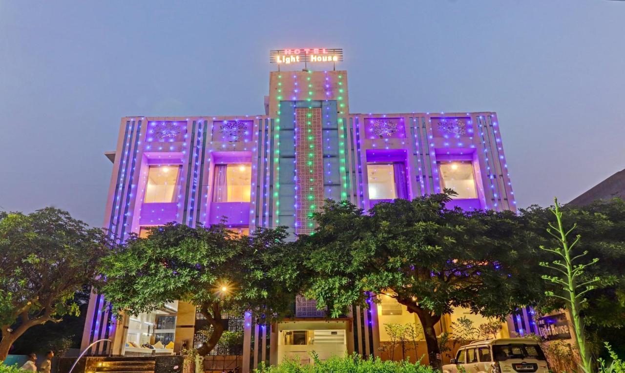 Light House Agra By Park Tree Hotel Bagian luar foto