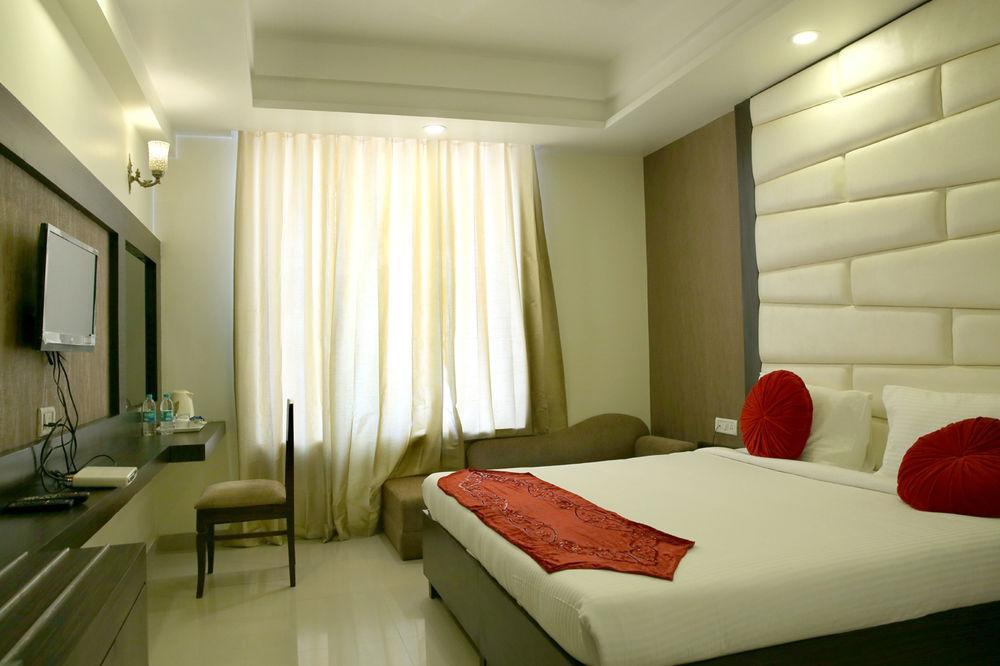Light House Agra By Park Tree Hotel Bagian luar foto