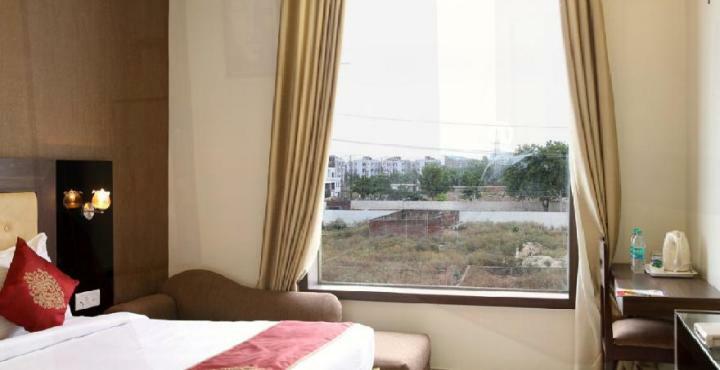 Light House Agra By Park Tree Hotel Bagian luar foto